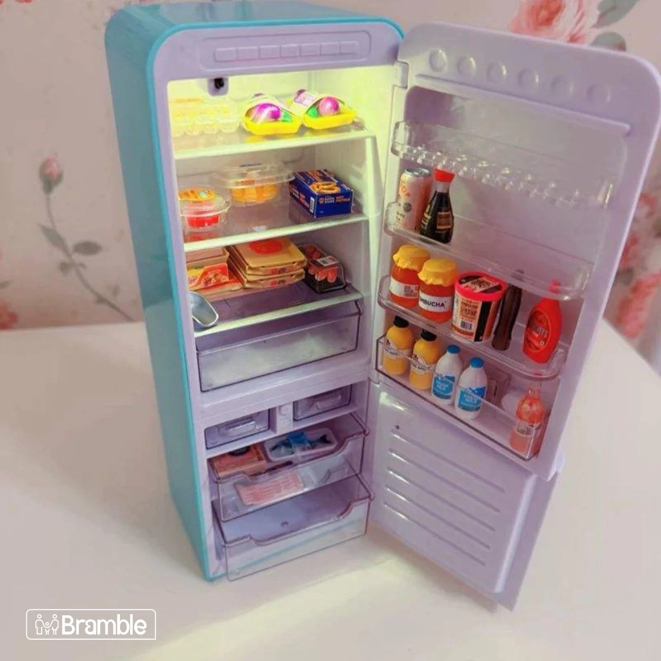 Mini Geladeira Brinquedo Realista com Miniaturas para Colecionar | Fill The Fridge™ Bramble