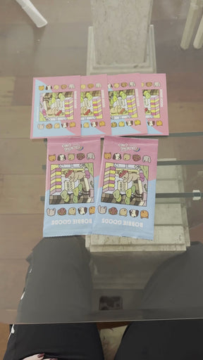 Cards Colecionáveis Bobbie Goods com Desenhos Surpresas Para Colorir